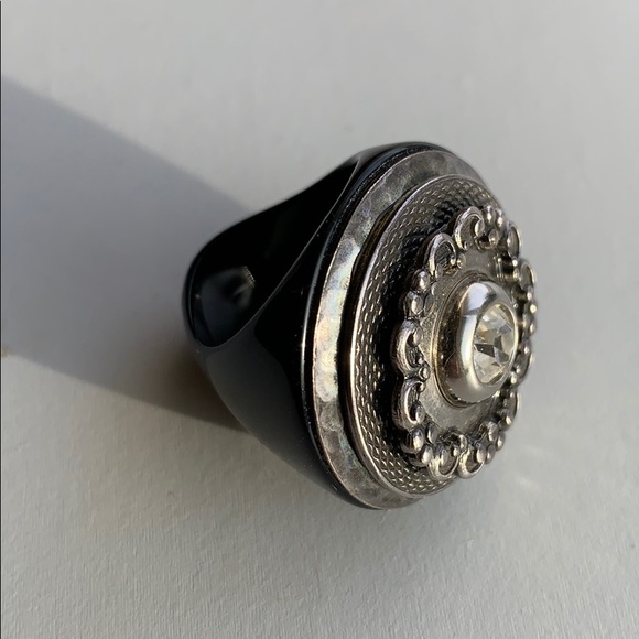 Statement Cocktail ring - Picture 5 of 6